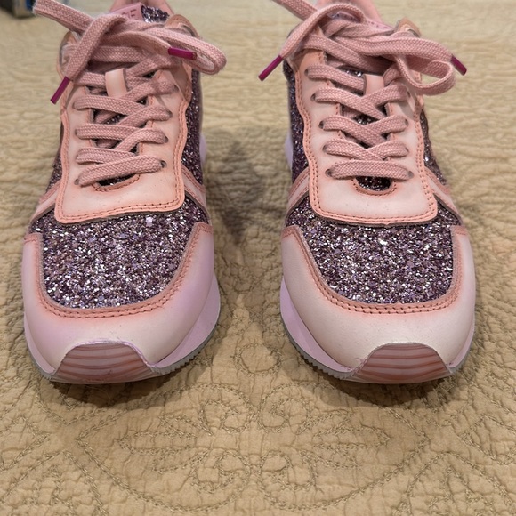 EUC Vintage Havana sequin sneakers - Picture 2 of 6